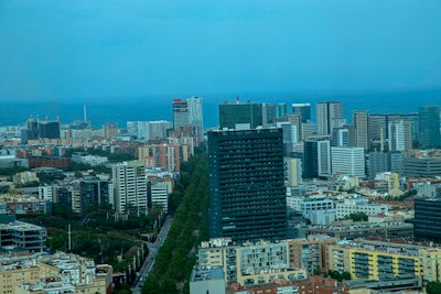 Transforma tu negocio con IA: soluciones completas en Barcelona